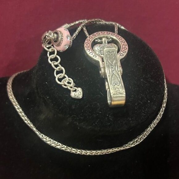 BRIGHTON Floating HEART Silver Lanyard/ID/Badge HOLDER NECKLACE - Picture 3 of 7